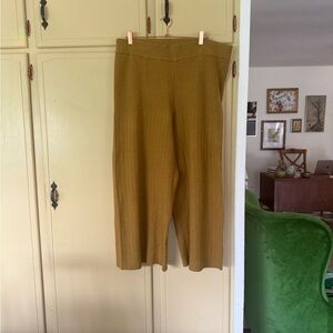 Who What Wear Golden Knit Pants